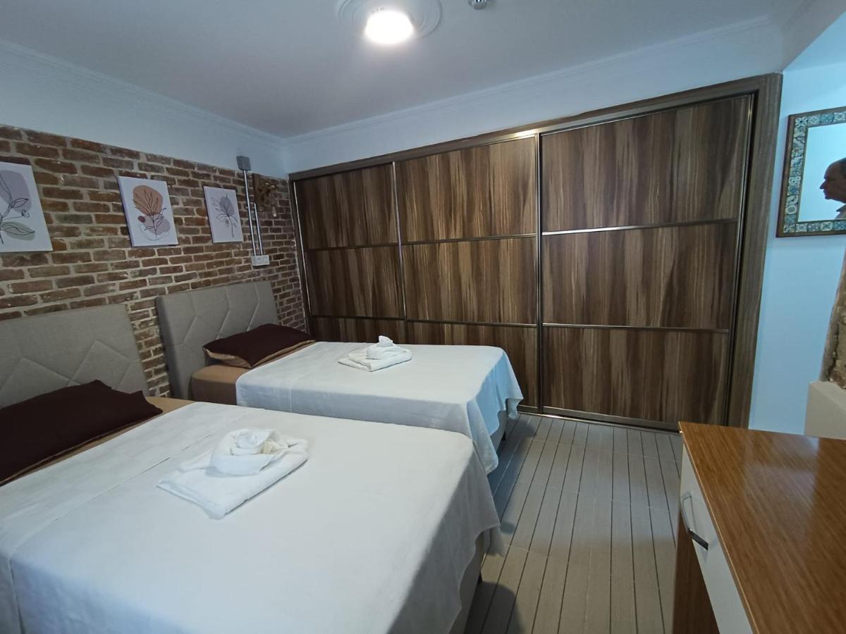 Otelia Pansiyon Ayvalik Exterior photo