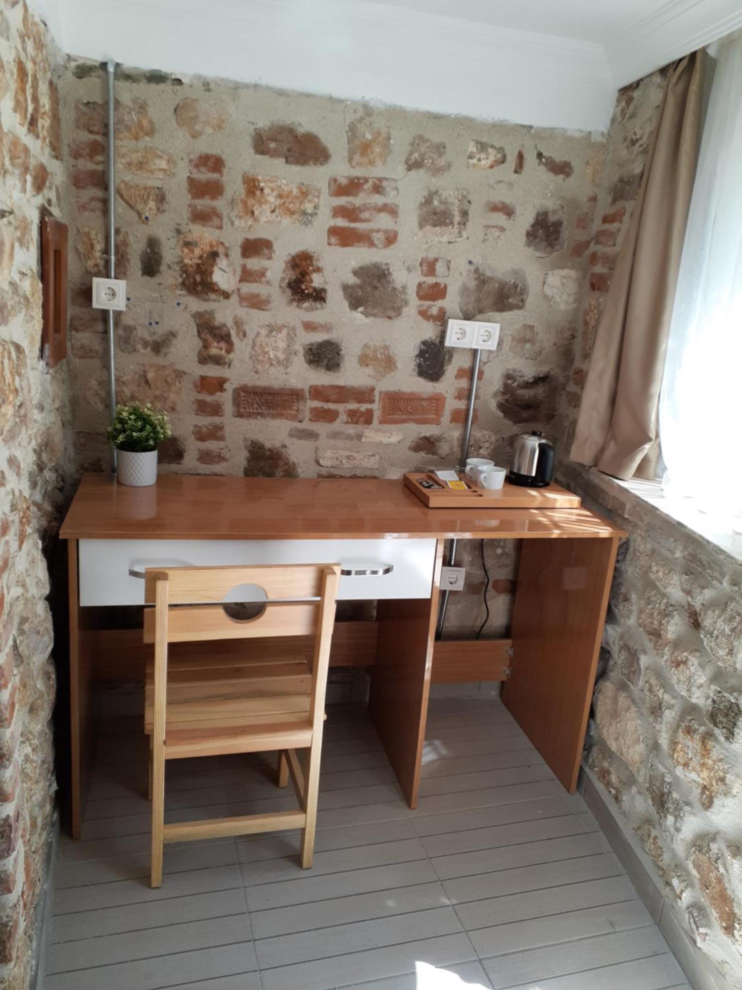 Otelia Pansiyon Ayvalik Exterior photo